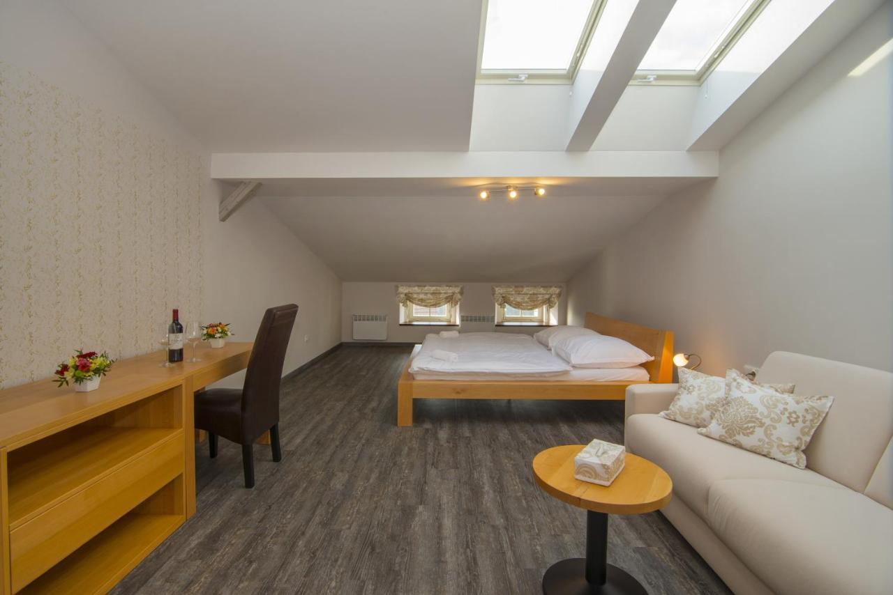 Hotel Anno Nové Město nad Metují エクステリア 写真